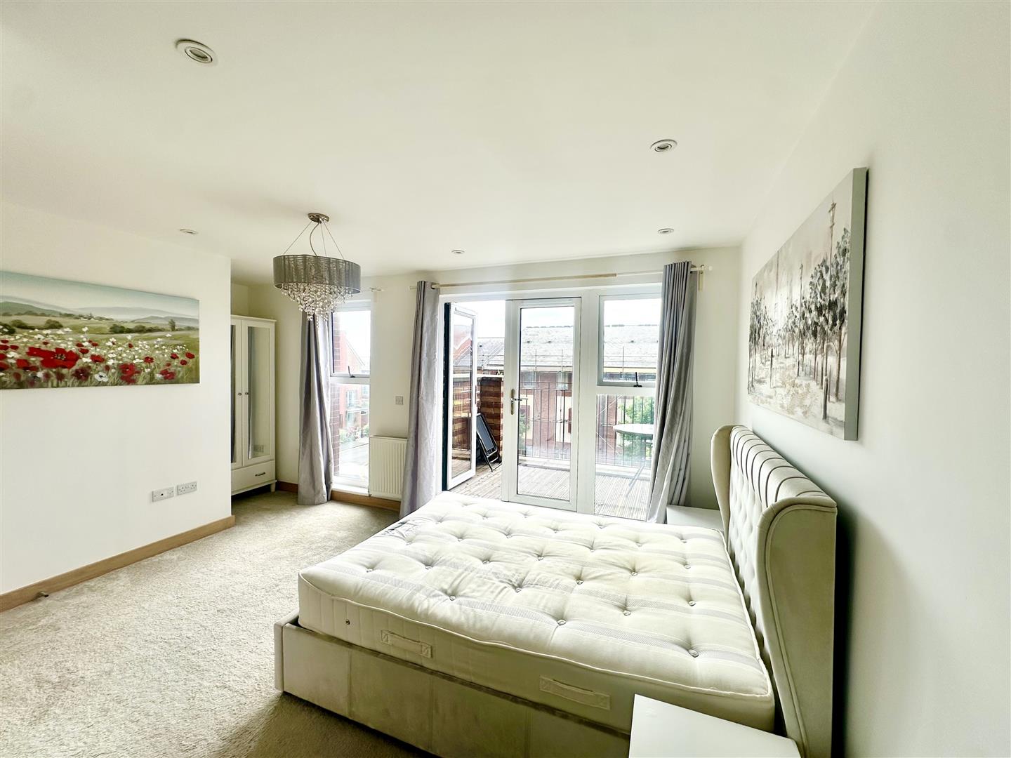 Langdon Road, Swansea, SA1 8RE